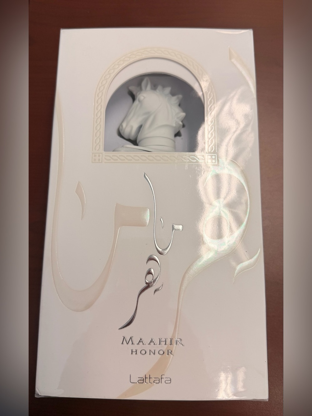 Maahir Honor perfume